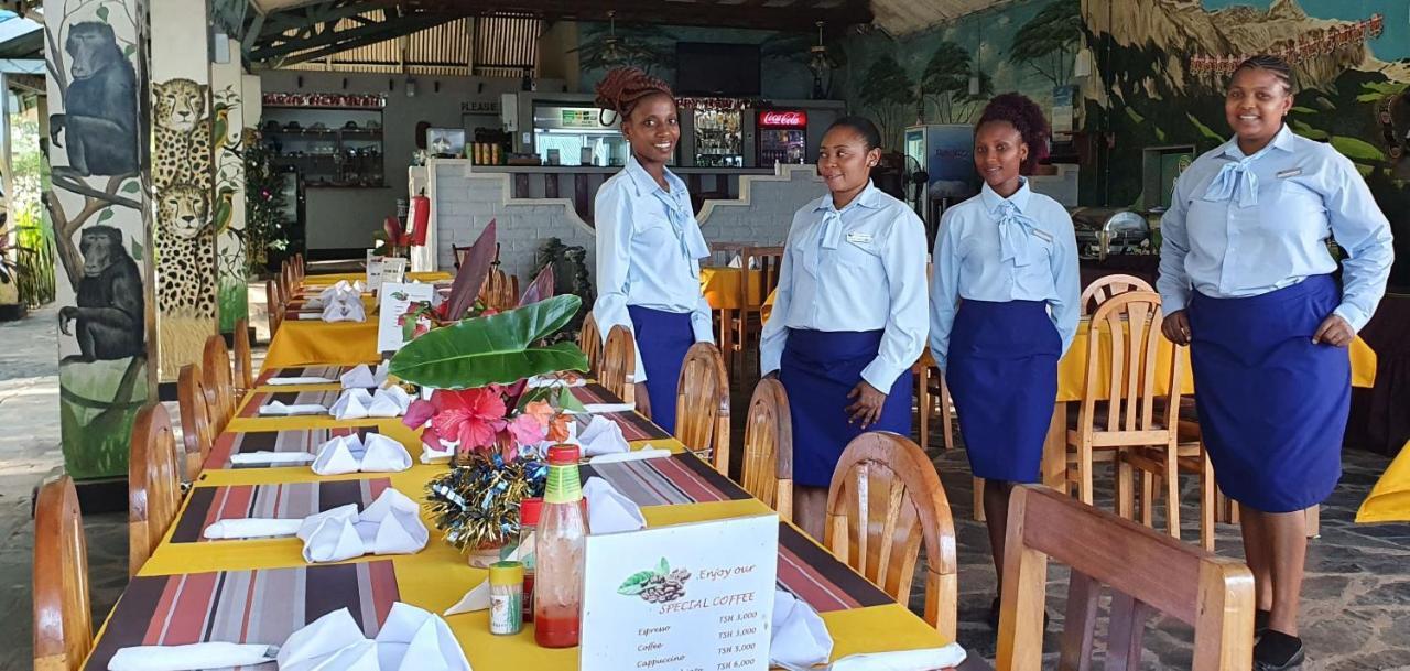 Tan-Swiss Lodge Mikumi المظهر الخارجي الصورة