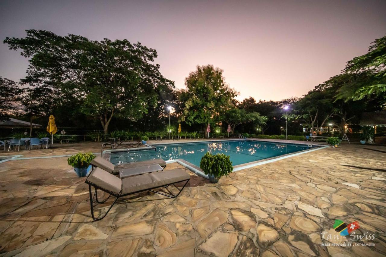 Tan-Swiss Lodge Mikumi المظهر الخارجي الصورة