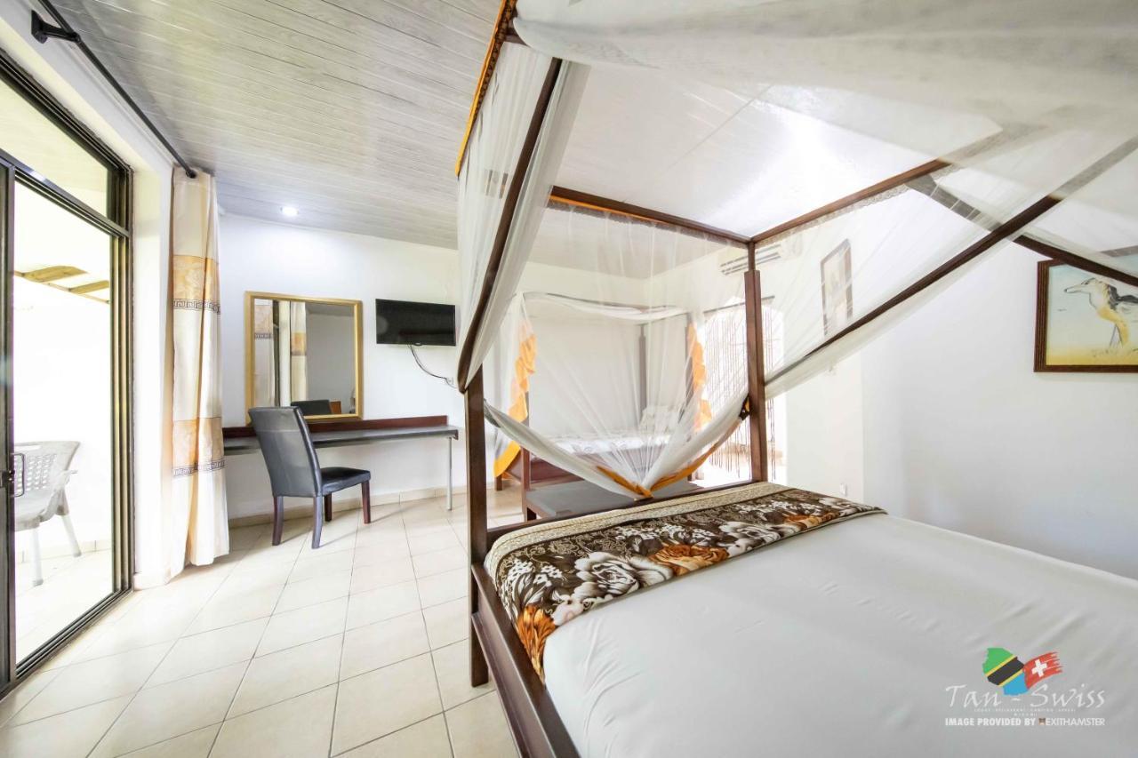 Tan-Swiss Lodge Mikumi المظهر الخارجي الصورة
